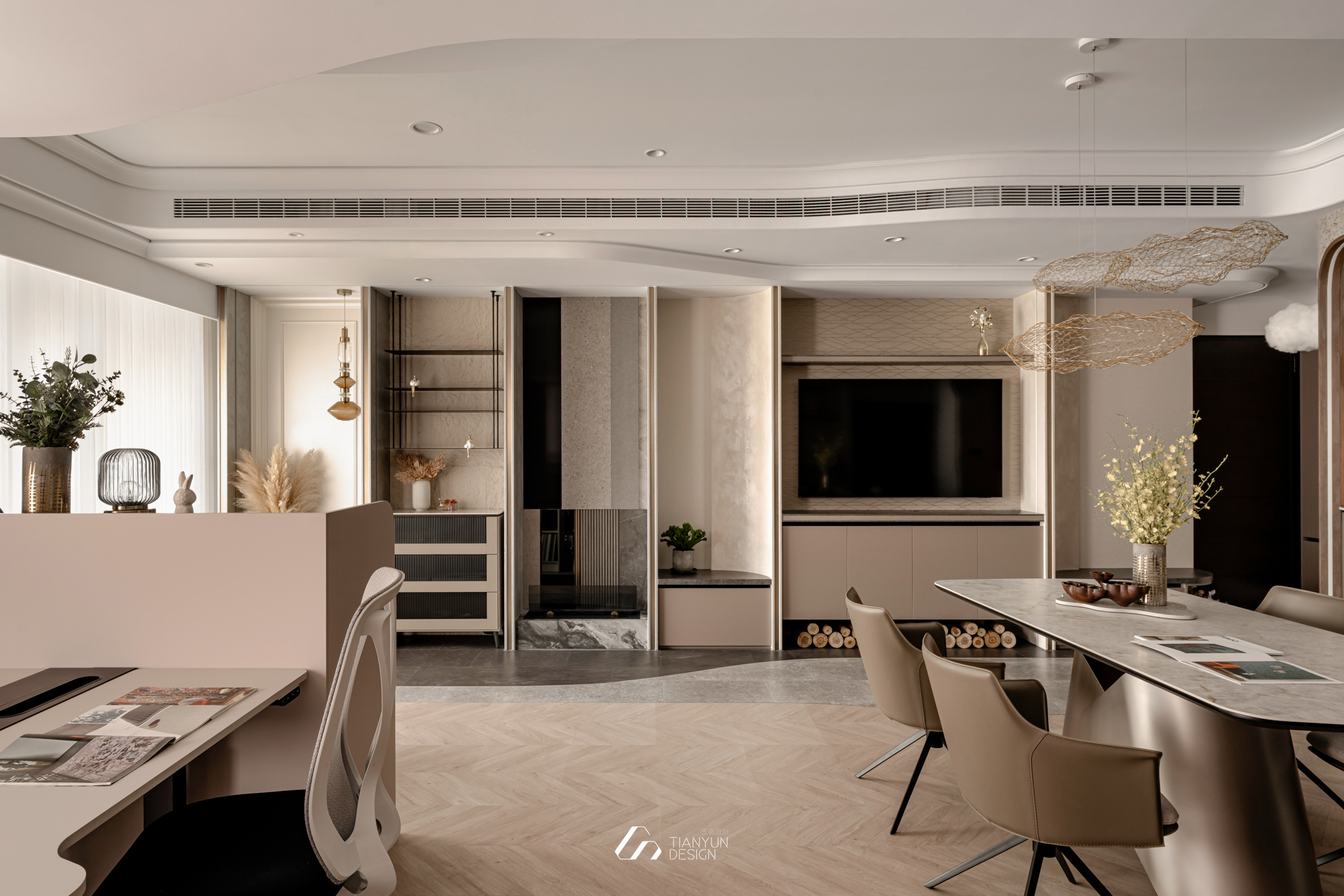 天雲流光 / 現代風