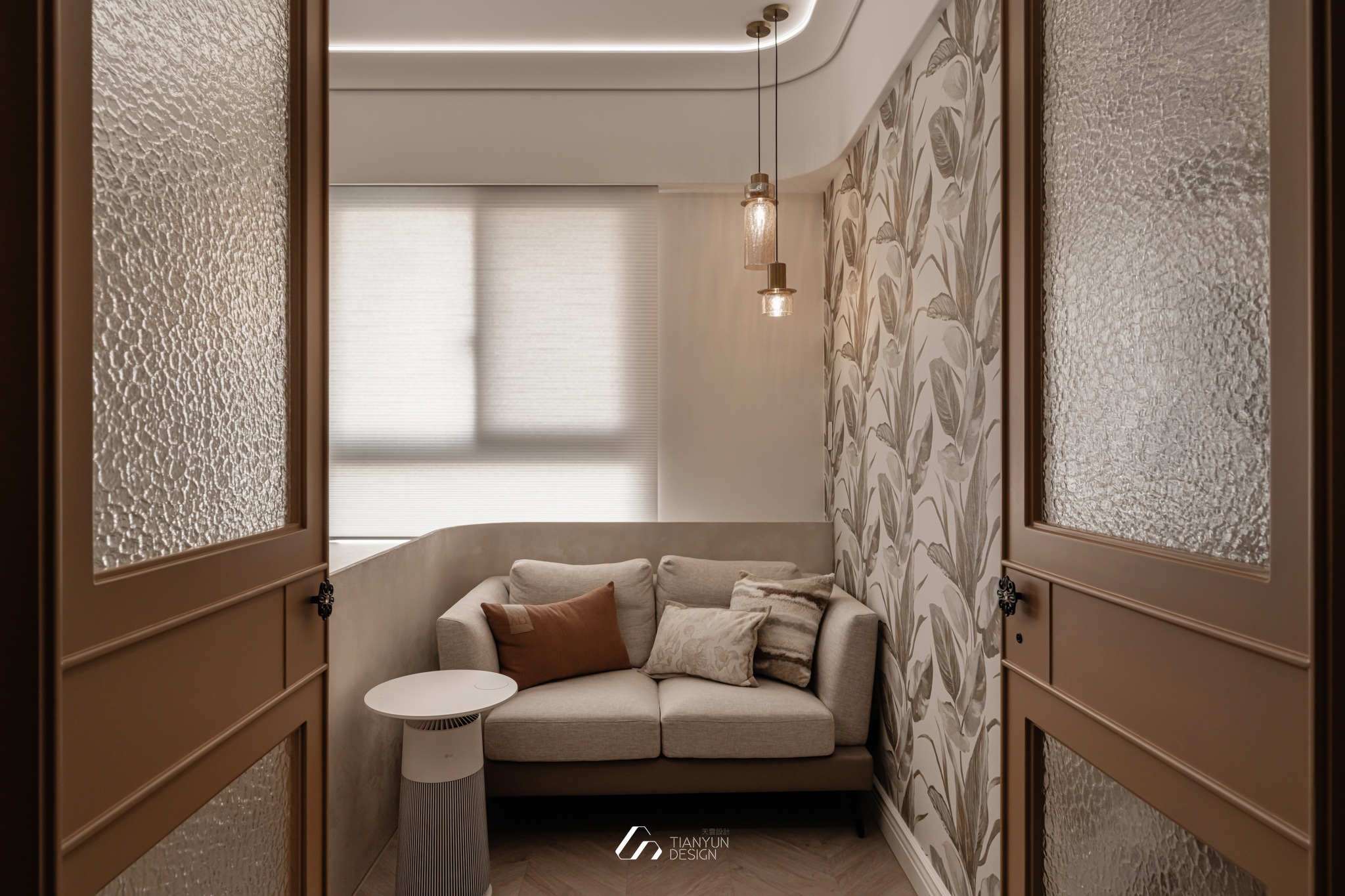 天雲流光 / 現代風